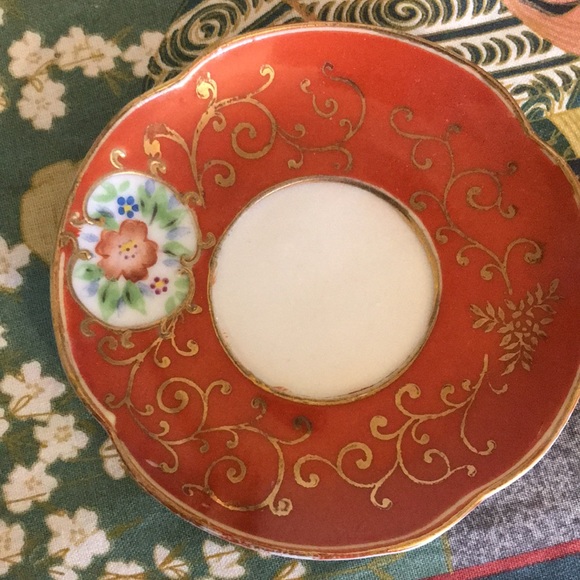Vintage Teacup and Saucer - Picture 5 of 10
